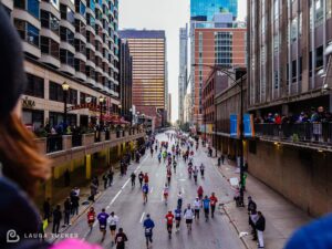 Staggered Effort Laura Tucker Daily Letter - Photo of Chicago Marathon 2019